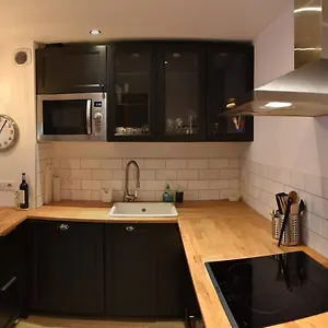 Lovely 2 Bed In With Garden Morzine